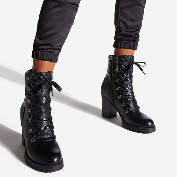 Shoe Dazzle Shoes - NWOT Shoe Dazzle Idonia Lace Up Bootie